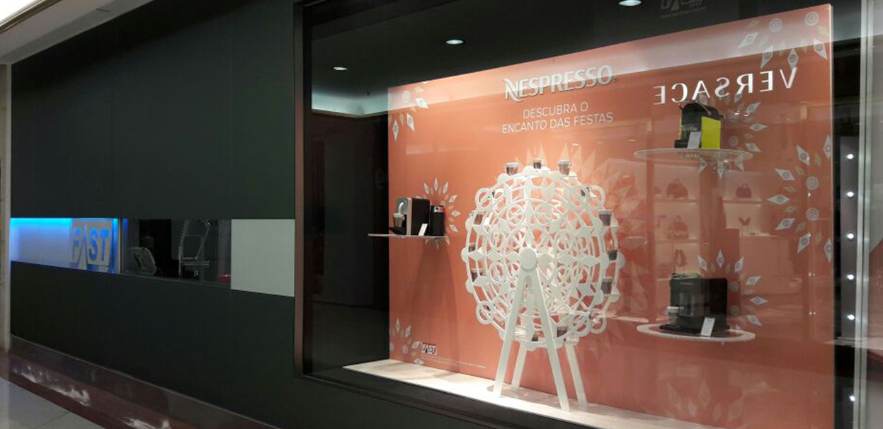 nespresso vitrine.jpg